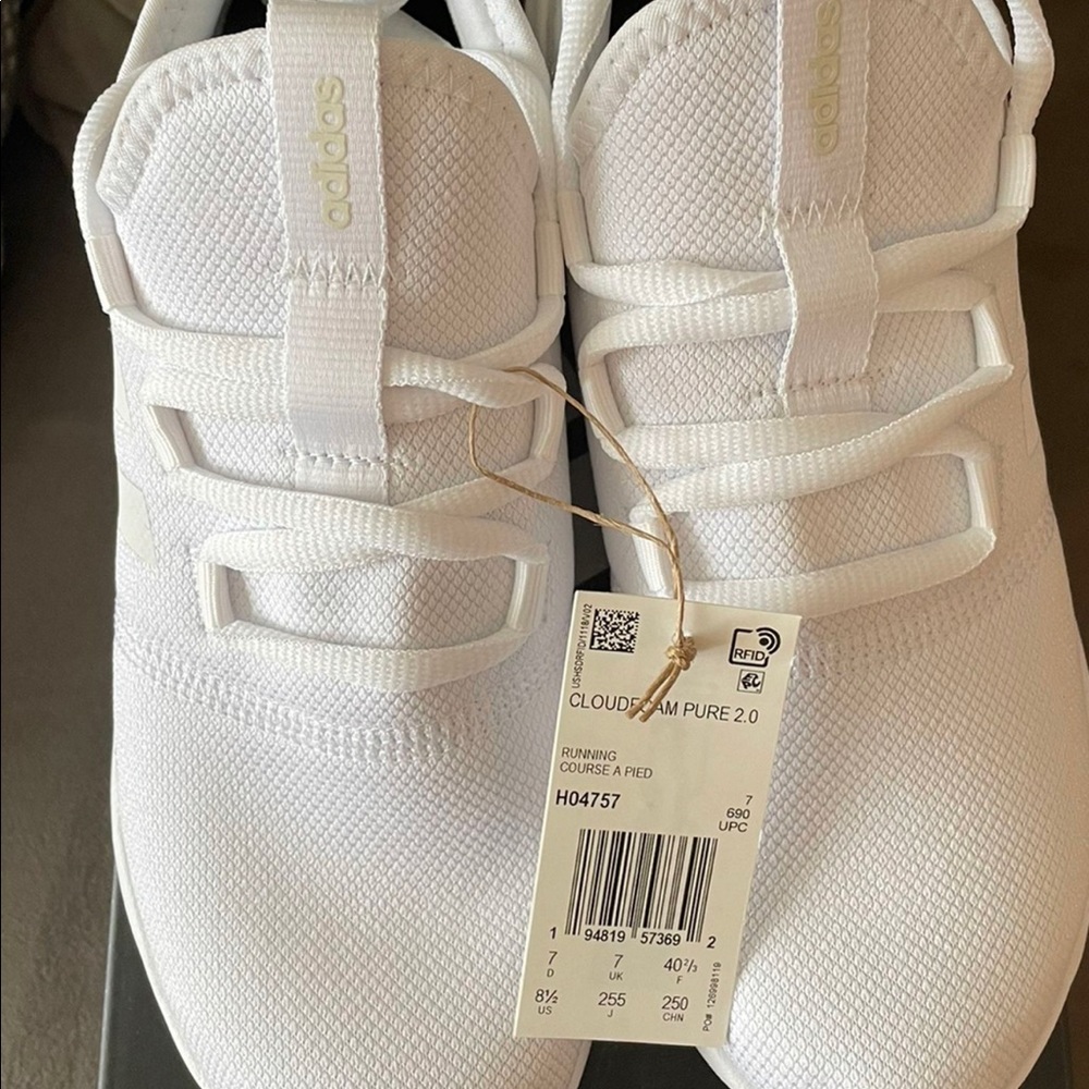 Brand New Adidas Running Shoes Women’s 8.5